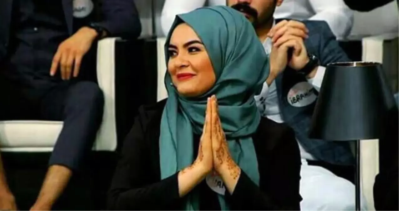 Başörtüsünü çıkartan Hanife Gürdal'dan