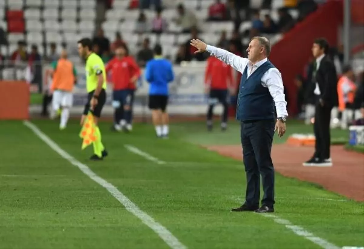 Bursaspor'da teknik direktör kıyımı