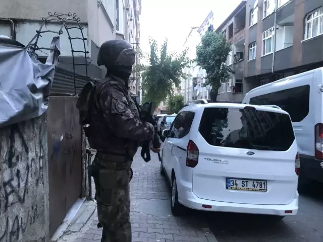 Esenler'de şafak vakti helikopter destekli narkotik operasyonu: 35 gözaltı