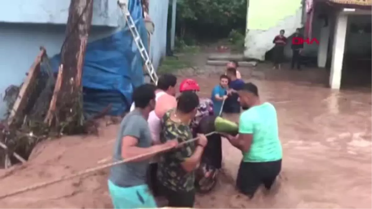 GAZİANTEP'TE KIBRIS GAZİLERİ'NE MADALYA VE BERATLARI VERİLDİ