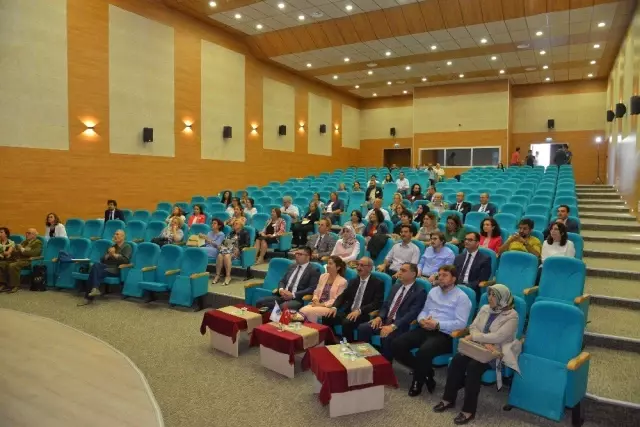 KAEÜ'sinde Lokman Hekim Tıp Tarihi Kongresi başladı