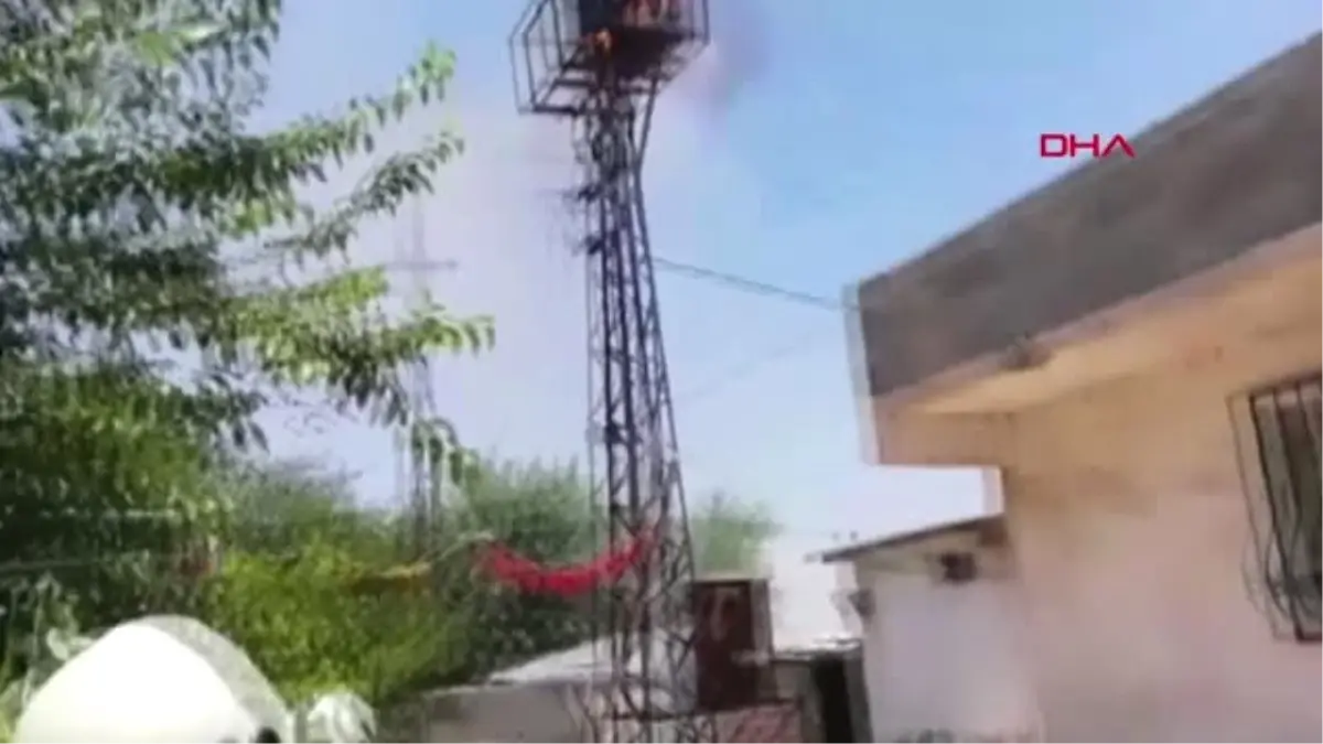 ŞANLIURFA Alev alan trafoyu itfaiye söndürdü