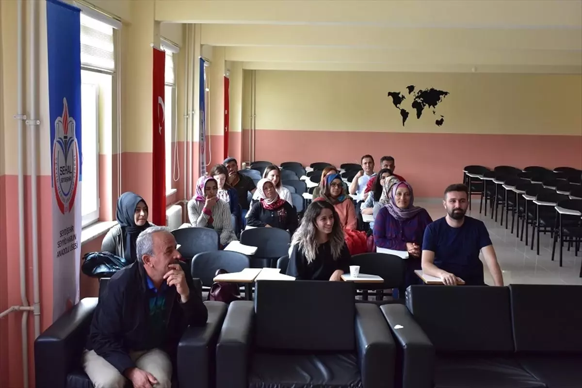 Seydişehir'de ebeveyn eğitimi verildi