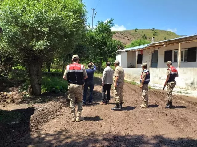 Suşehri'nde hasar tespit çalışmaları Suşehri'nde hasar tespit çalışmaları