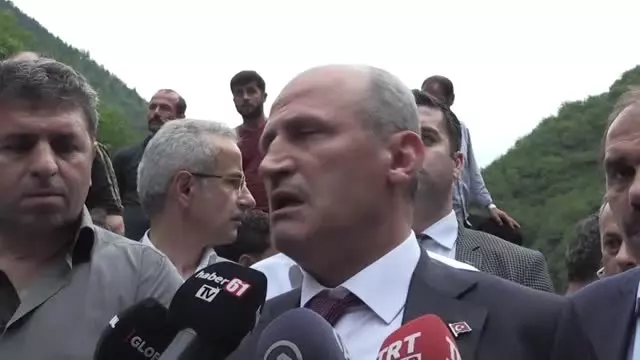 Turhan: 'Vatandaşlarımızın mağduriyetlerini maddi manada gidereceğiz' Turhan: 'Vatandaşlarımızın mağduriyetlerini maddi manada gidereceğiz'