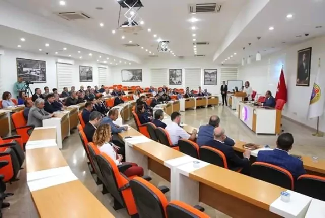 Vali Yavuz: