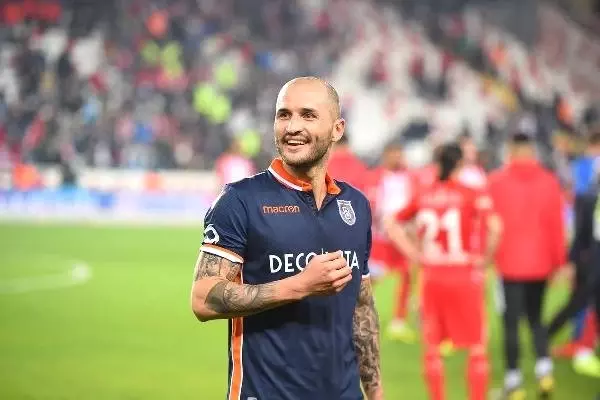 Başakşehir'de Kudriashov ile yollar ayrıldı