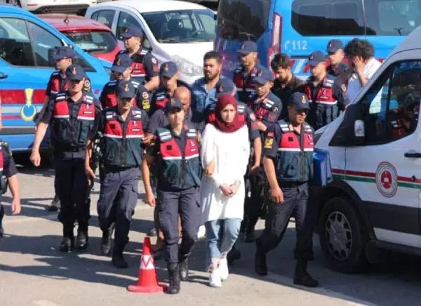Bodrum'da 12 kaçak göçmenin öldüğü tekne faciasının şüphelileri adliyede