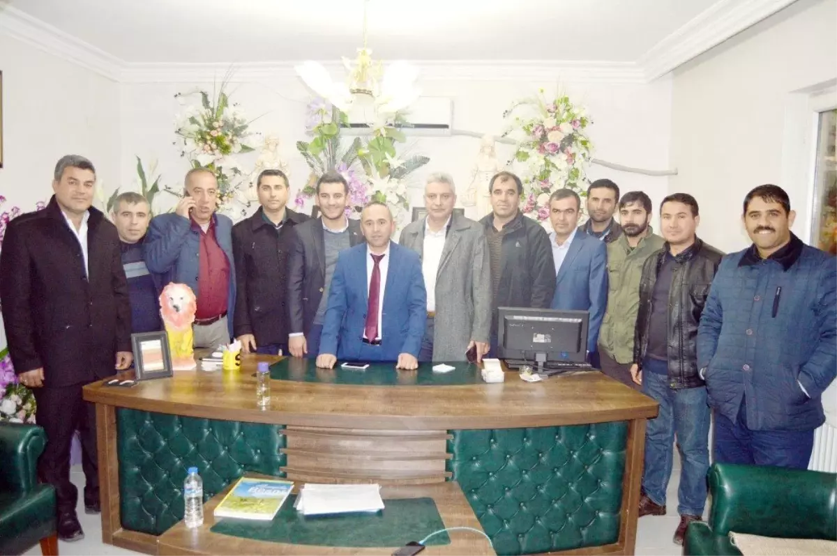 Esnaf odasından fakülte öğrencilerine burs desteği