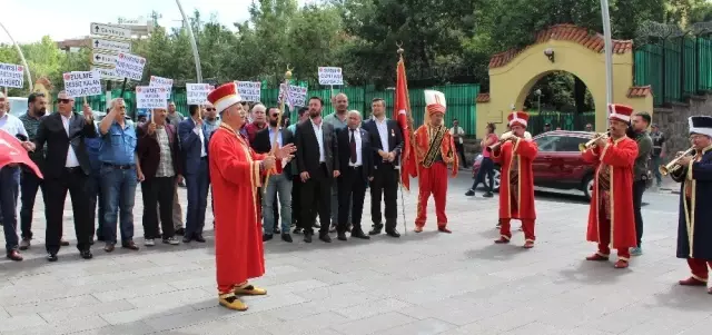 TÜGŞAV Başkanı Aylar: