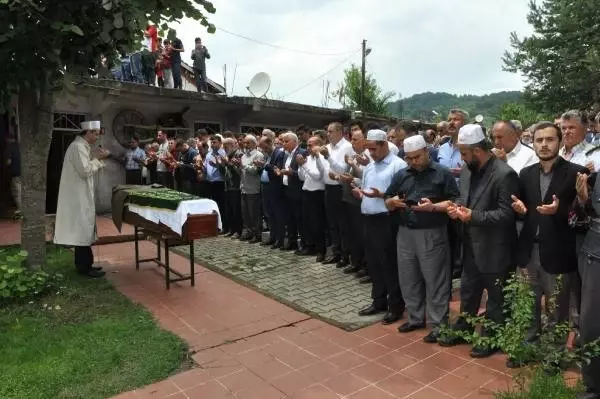 Bartın'da sele kapılan 11 yaşındaki İsa'nın cesedi bulundu (3)