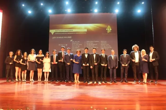 'Best Of Kültür 2019' ödülleri sahiplerini buldu 'Best Of Kültür 2019' ödülleri sahiplerini buldu