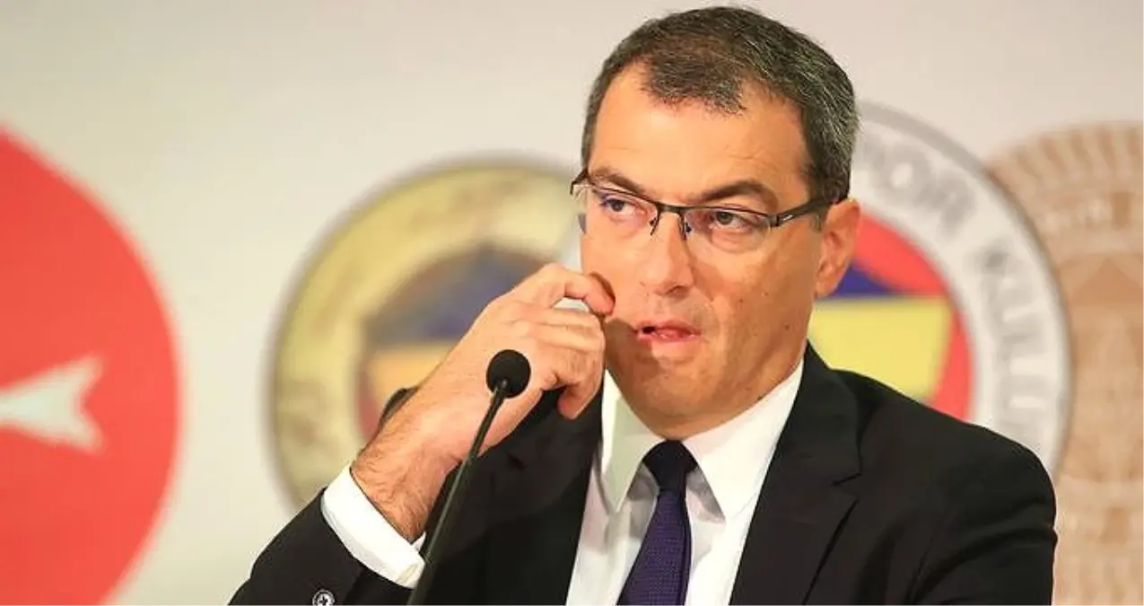 Comolli teklifi yapıp masadan kalktı! Max Kruse'nin menajeri İstanbul'a geliyor