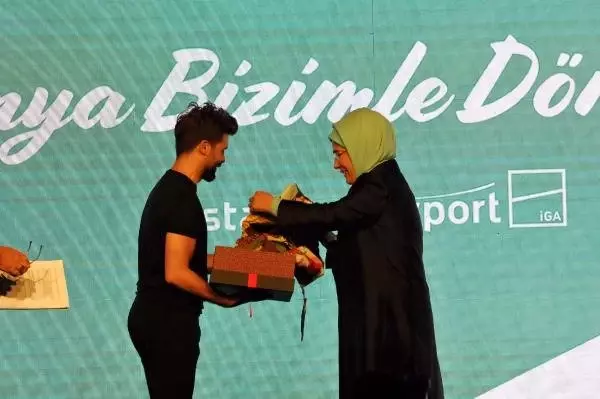 Emine Erdoğan: İlk kez bir inşaat sahasında, bir sanat atölyesi kuruldu