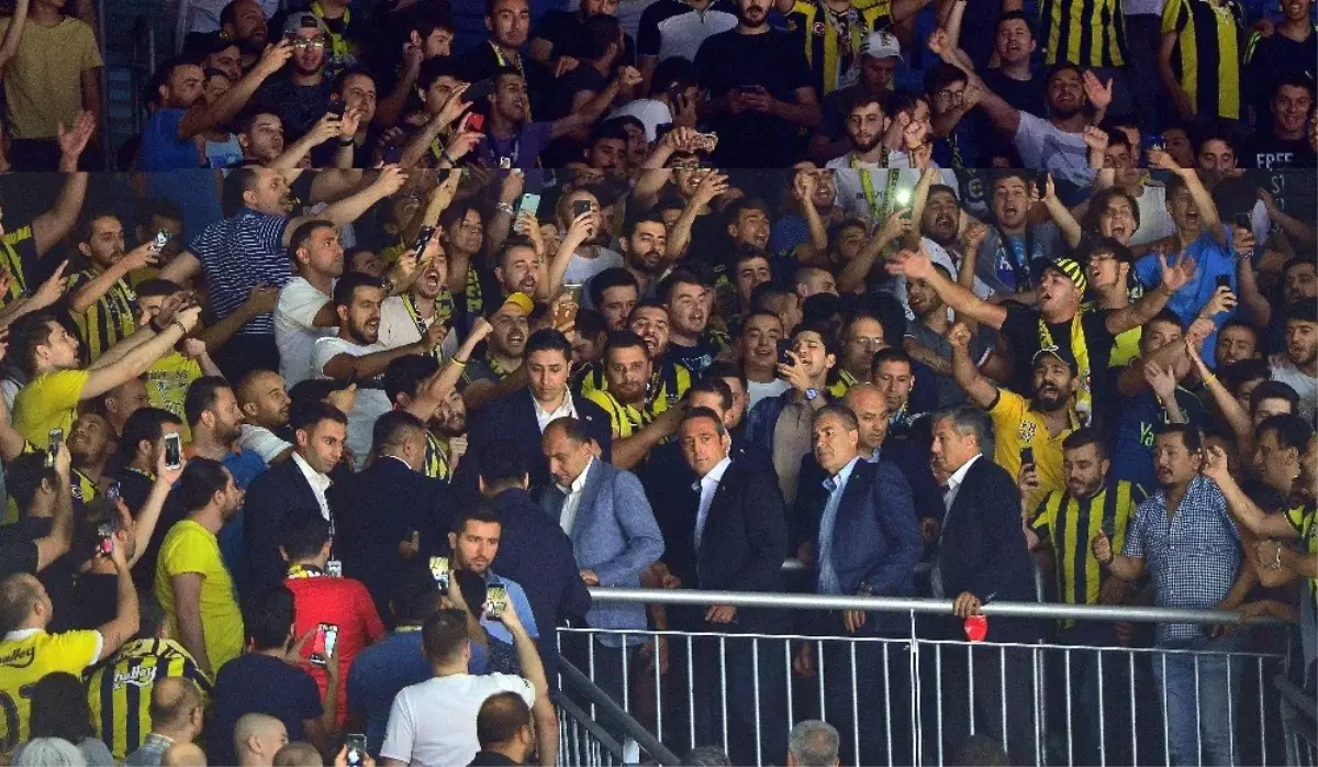 Fenerbahçe taraftarı Sinan Erdem'de