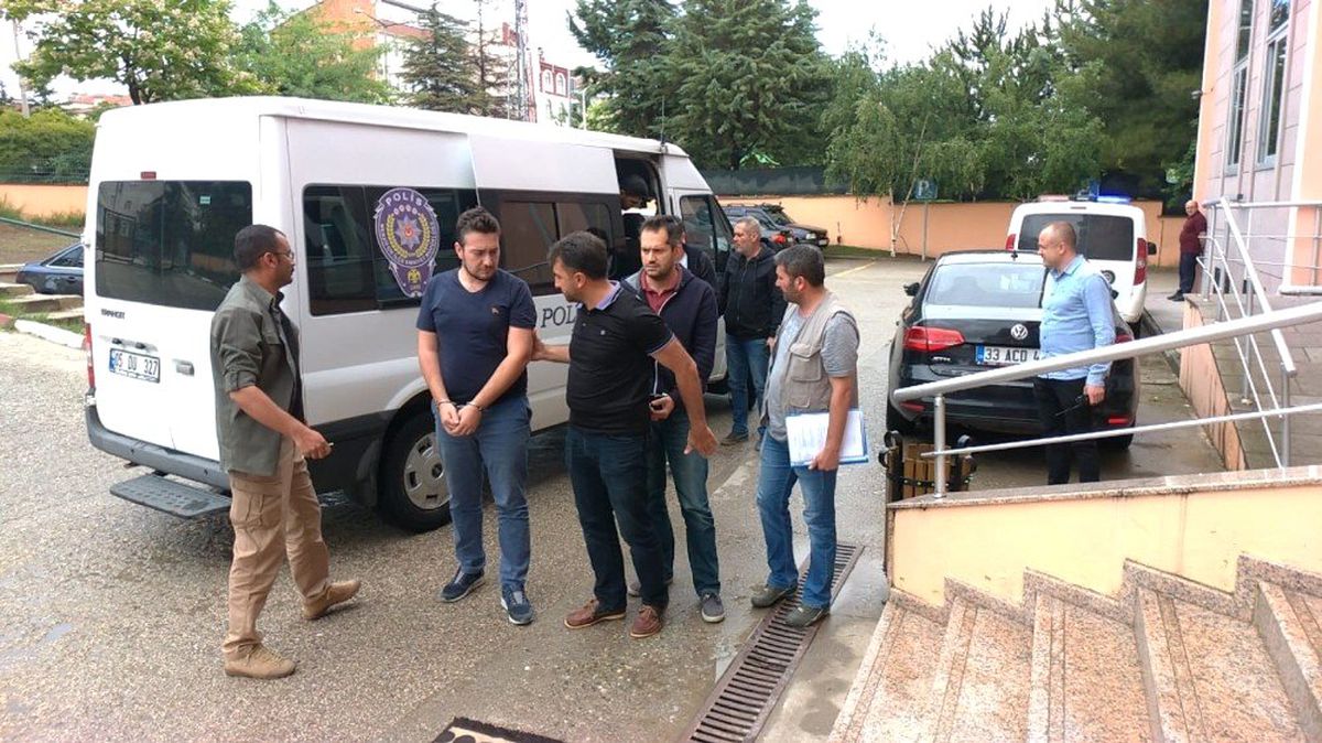 FETÖ'nün mahrem askeri yapılanmasına operasyon: 2 tutuklama