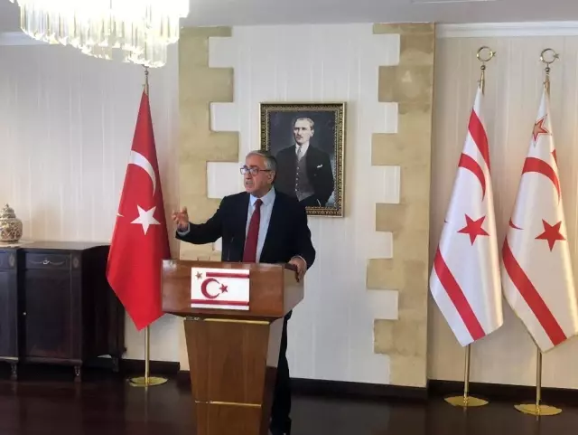 KKTC Cumhurbaşkanı Akıncı : 'Maraş'la ilgili Cumhurbaşkanı'nı dışlayarak yol alma çabası vahim bir... KKTC Cumhurbaşkanı Akıncı : 'Maraş'la ilgili Cumhurbaşkanı'nı dışlayarak yol alma çabası vahim bir...