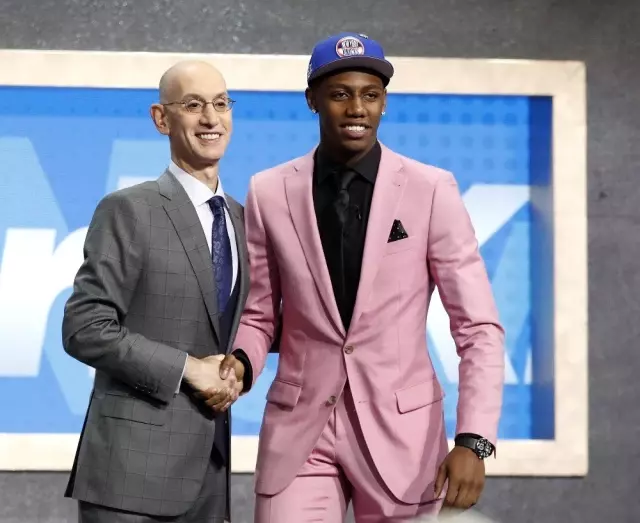 NBA Draftı'nda Pelicans, ilk sıradan Zion Williamson'ı seçti NBA Draftı'nda Pelicans, ilk sıradan Zion Williamson'ı seçti