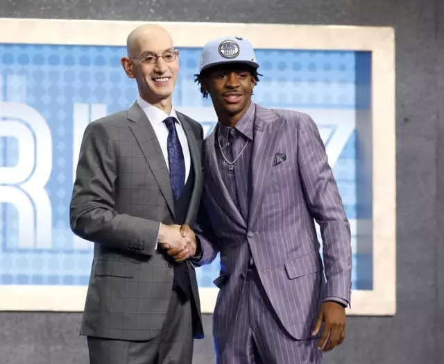 NBA Draftı'nda Pelicans, ilk sıradan Zion Williamson'ı seçti NBA Draftı'nda Pelicans, ilk sıradan Zion Williamson'ı seçti