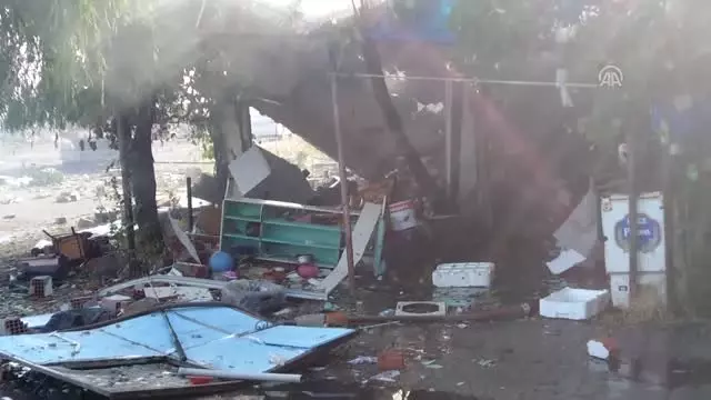 Barakada tüp patladı: 1 yaralı Barakada tüp patladı: 1 yaralı