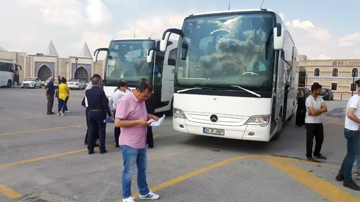 İstanbul seçimi için Konya'dan otobüslerle yola çıktılar