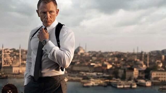James Bond filminin setiindeki kadınlar tuvaletinde gizli kamera bulundu