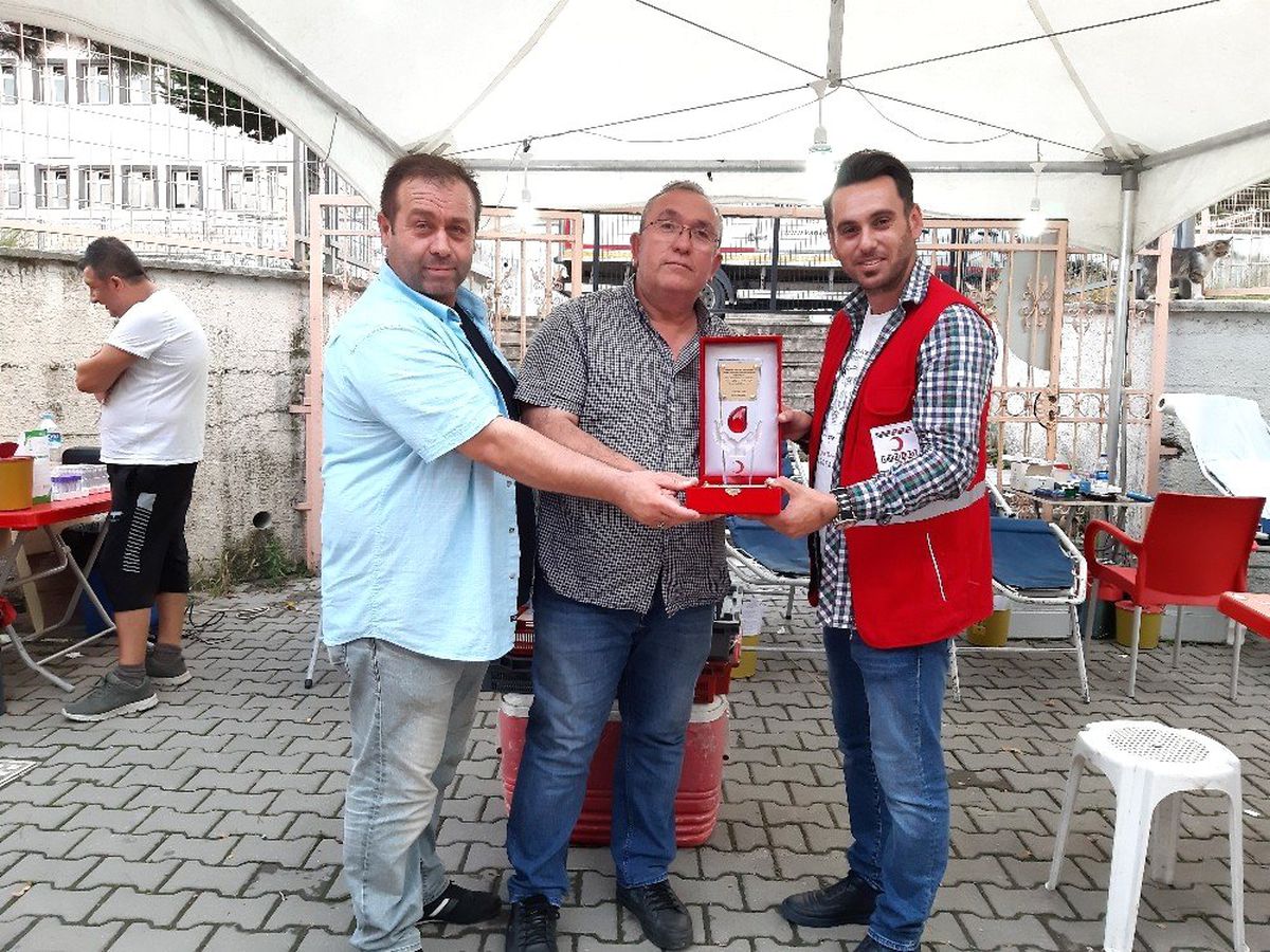 Kızılay Çaycuma'da ödüllerini dağıttı