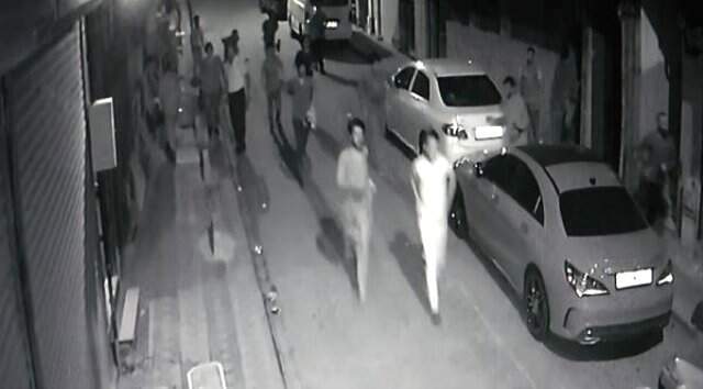 Sultangazi'de Afgan ve Pakistanlılara maaş günü gasp dehşeti