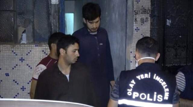 Sultangazi'de Afgan ve Pakistanlılara maaş günü gasp dehşeti