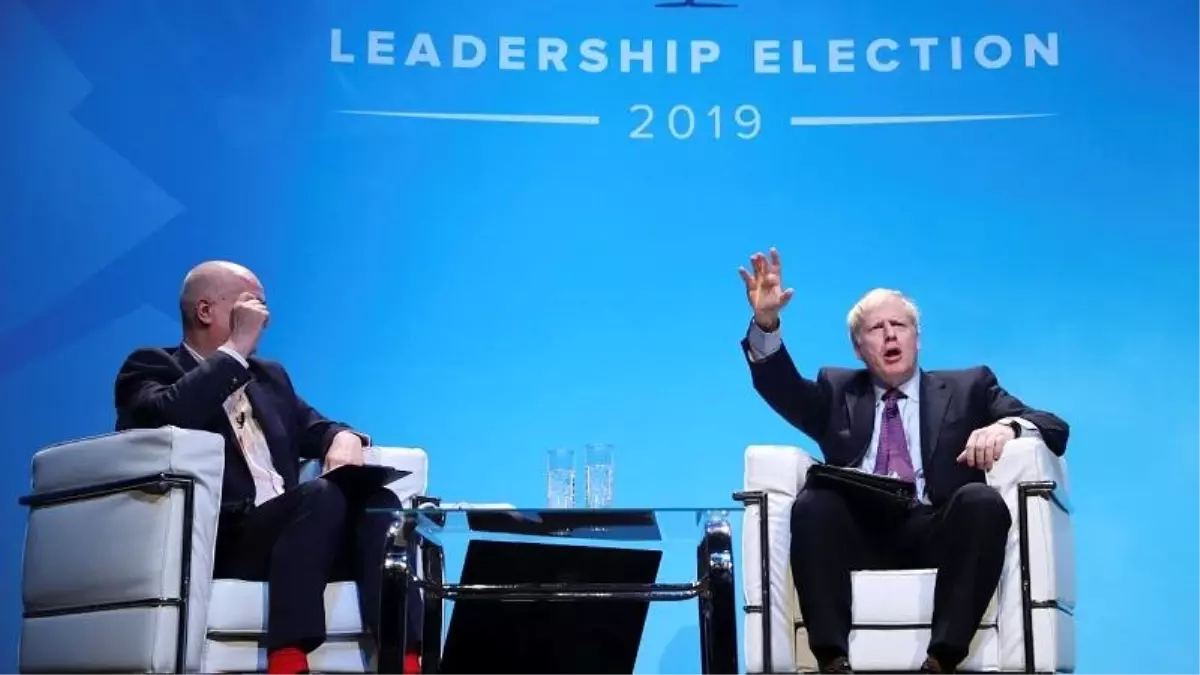 Başbakanlık yarışı için canlı yayına çıkan Johnson 'aile tartışmasıyla' ilgili soruları cevaplamadı