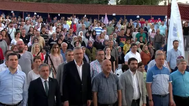BURSA 15'inci 'Uluslararası Eskikarağaç Leylek Festivali' başladı BURSA 15'inci 'Uluslararası Eskikarağaç Leylek Festivali' başladı