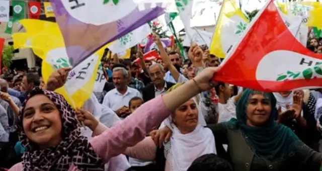 HDP'den İstanbul seçimi sonrası ilk mesaj: Demokrasi ittifakını örelim, Türkiye'yi demokratikleştirelim HDP'den İstanbul seçimi sonrası ilk mesaj: Demokrasi ittifakını örelim, Türkiye'yi demokratikleştirelim