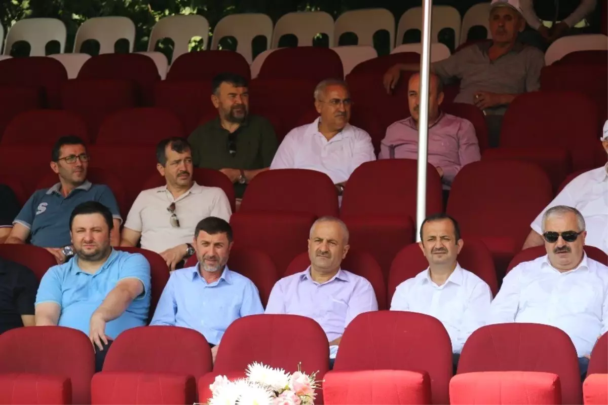 Hünkar Çayırı Yağlı Güreşleri başladı