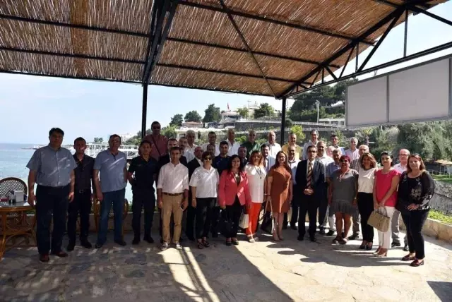Kuşadası İlçe İdare Kurulu Haziran ayı toplantısı yapıldı Kuşadası İlçe İdare Kurulu Haziran ayı toplantısı yapıldı