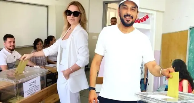 Oyunu kullanan ünlü isimlerin 23 Haziran paylaşımları
