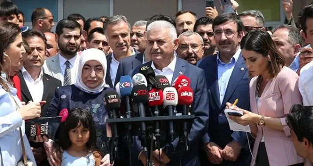 Seçim sonuçlarına Binali Yıldırım'dan ilk yorum: İmamoğlu önde götürüyor