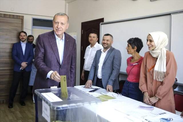 Son dakika! Oyunu kullanan Erdoğan'dan ilk açıklama: İstanbul seçmeni en isabetli kararı verecektir
