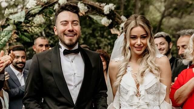 YouTuber Enes Batur, Damla Aslanalp ile evlilik iddialarına son noktayı koydu