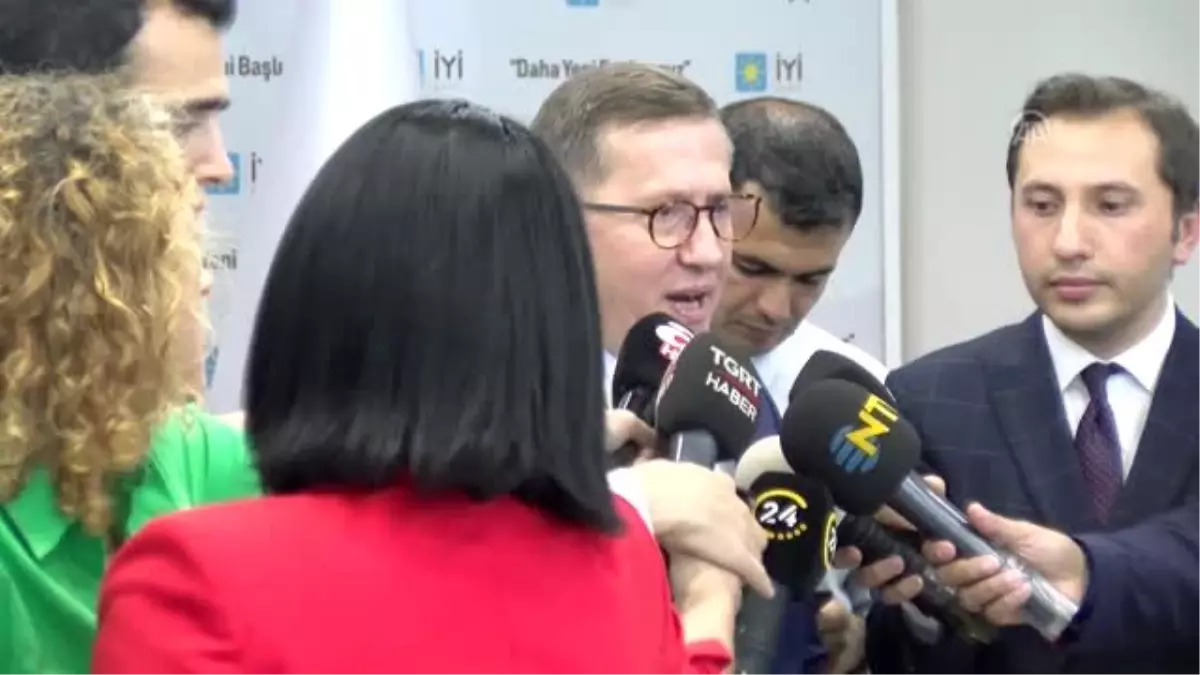 Akar, İYİ Parti'yi ziyaret etti (2)