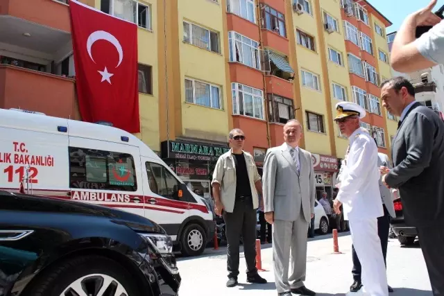 Tezkeresine 5 gün kala kaza kurşunu ile şehit oldu Tezkeresine 5 gün kala kaza kurşunu ile şehit oldu