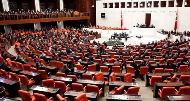 AK Parti'den İmar ve Kadastro Kanunu'nda değişiklik teklifi