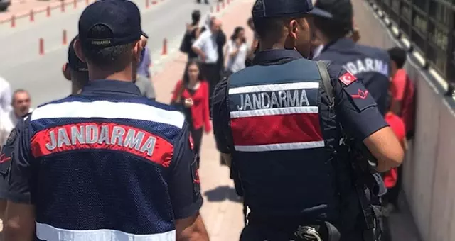 Amcasının kızına cinsel istismarda bulunan sapık, hakim karşısına çıktı