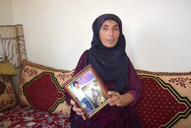Bu mahallede 17 yaşına geleni ölüm korkusu sarıyor! Hastalığa teşhis koyabilen yok