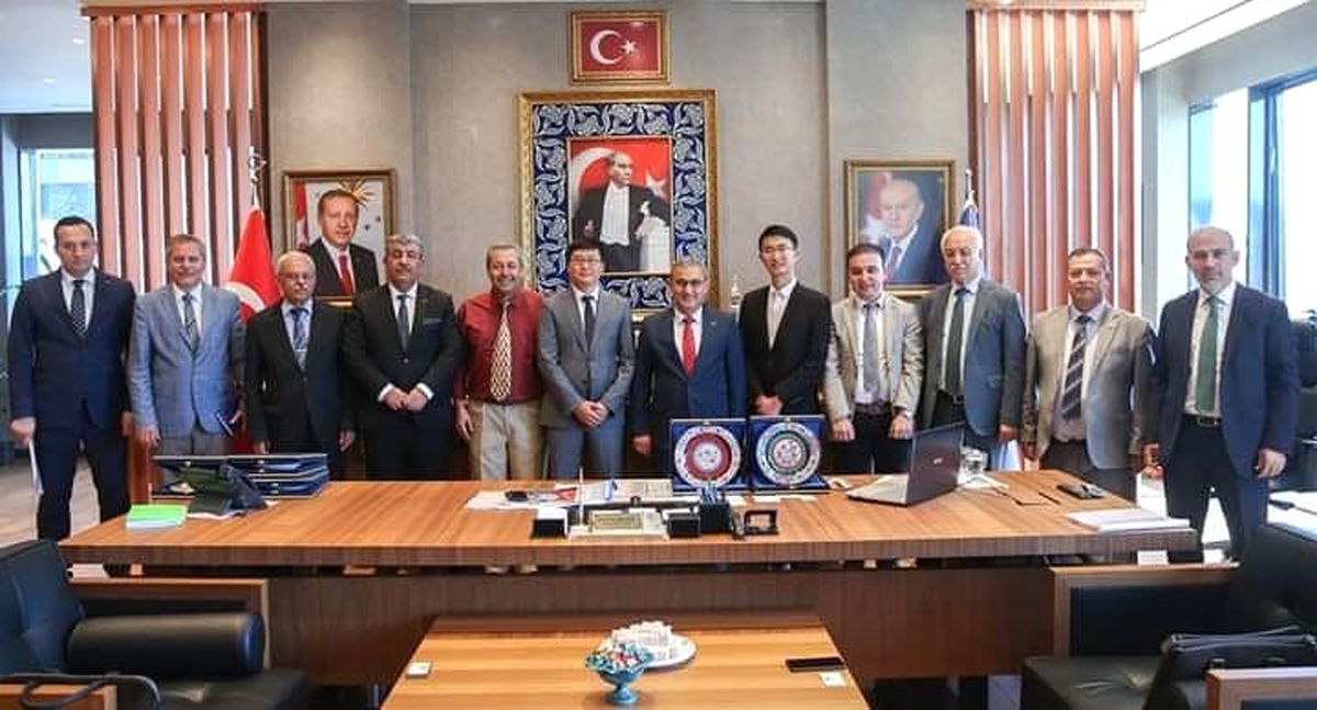 Çin Heyeti Belediye Başkanı Işık'ı ziyaret etti