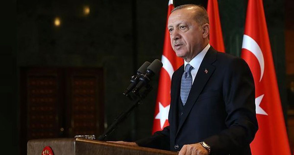 Cumhurbaşkanı Erdoğan: Sağlam temellere oturan demokrasimiz yine kazanmıştır
