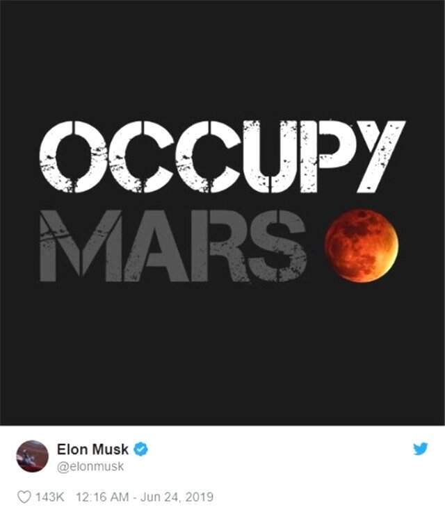 Elon Musk'ın uzay tweet'i ortalığı karıştırdı!