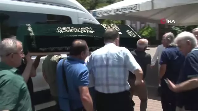 Engelli oğlunu yangından kurtaran baba ve eşi son yolculuklarına uğurlandı