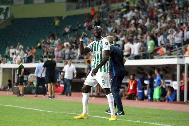 Konyaspor'dan Sivasspor'un Yatabare teklifine ret Konyaspor'dan Sivasspor'un Yatabare teklifine ret