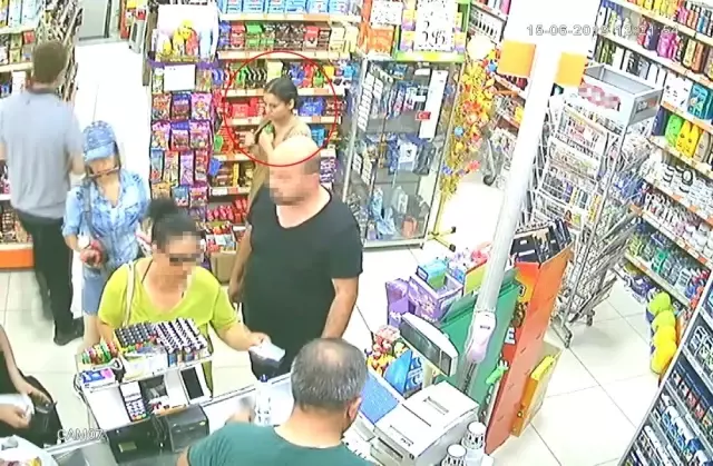 (Özel) Zeytinburnu'nda kadın hırsızlar kamerada