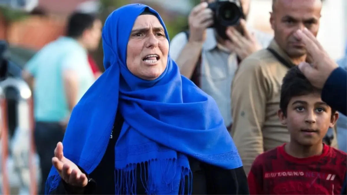 Seçim sonuçları - Times: Erdoğan kentli seçmenin desteğini korumak istiyorsa değişmeli